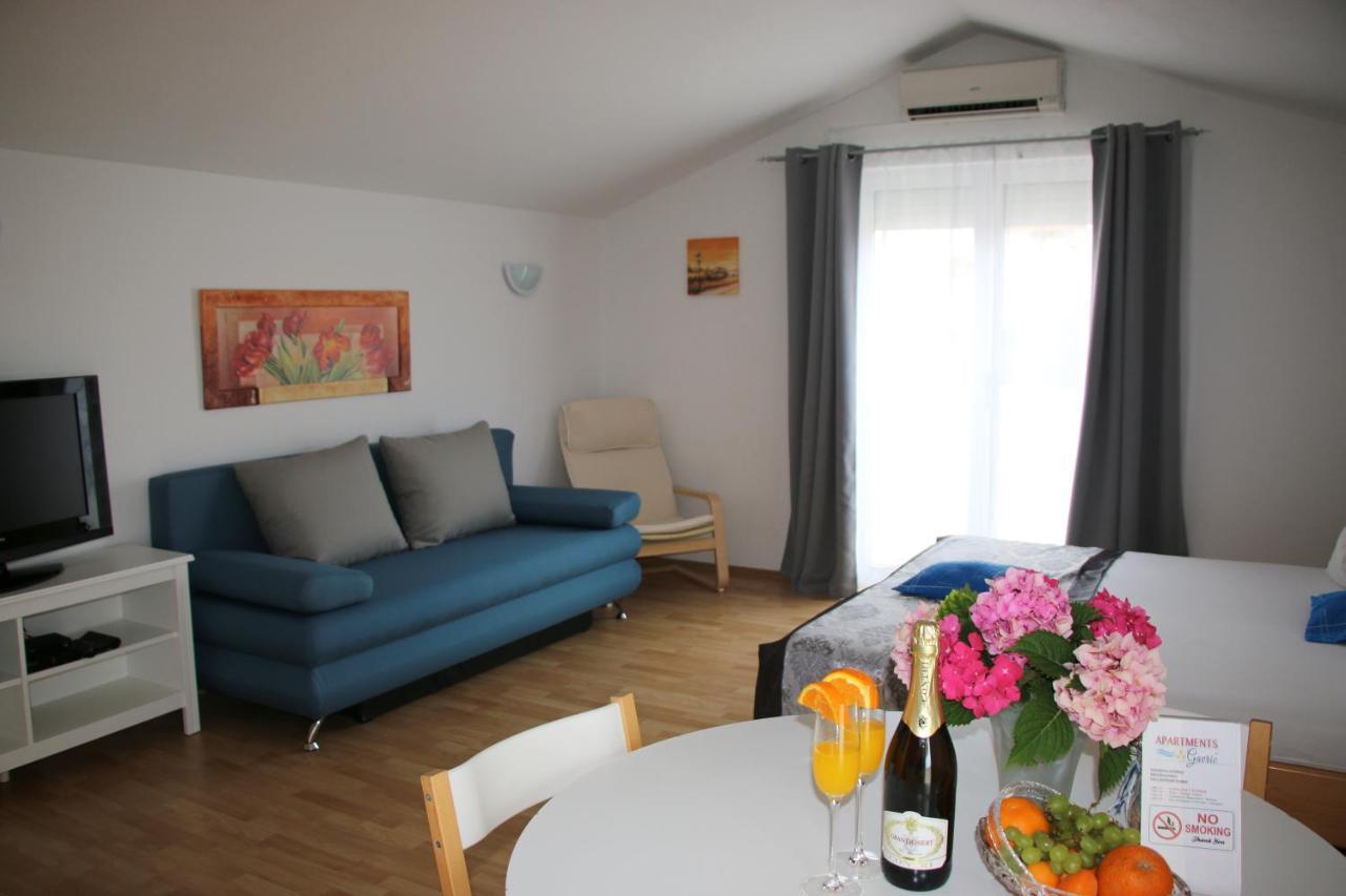 Apartments Gavric Trogir Bagian luar foto
