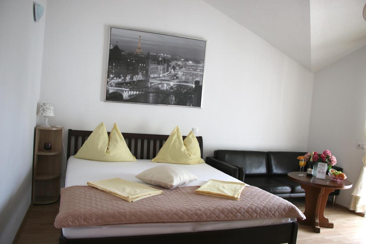 Apartments Gavric Trogir Bagian luar foto