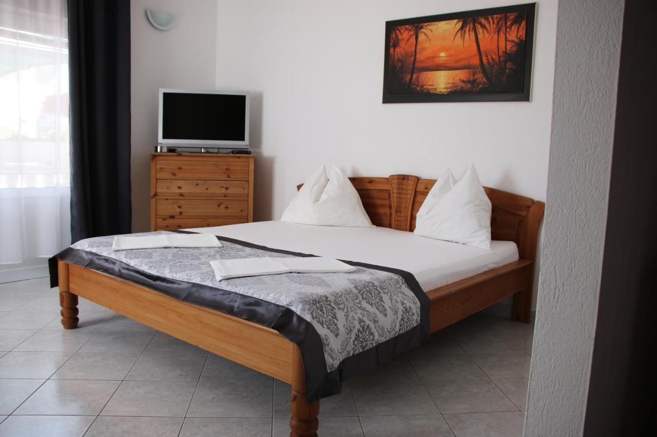 Apartments Gavric Trogir Bagian luar foto