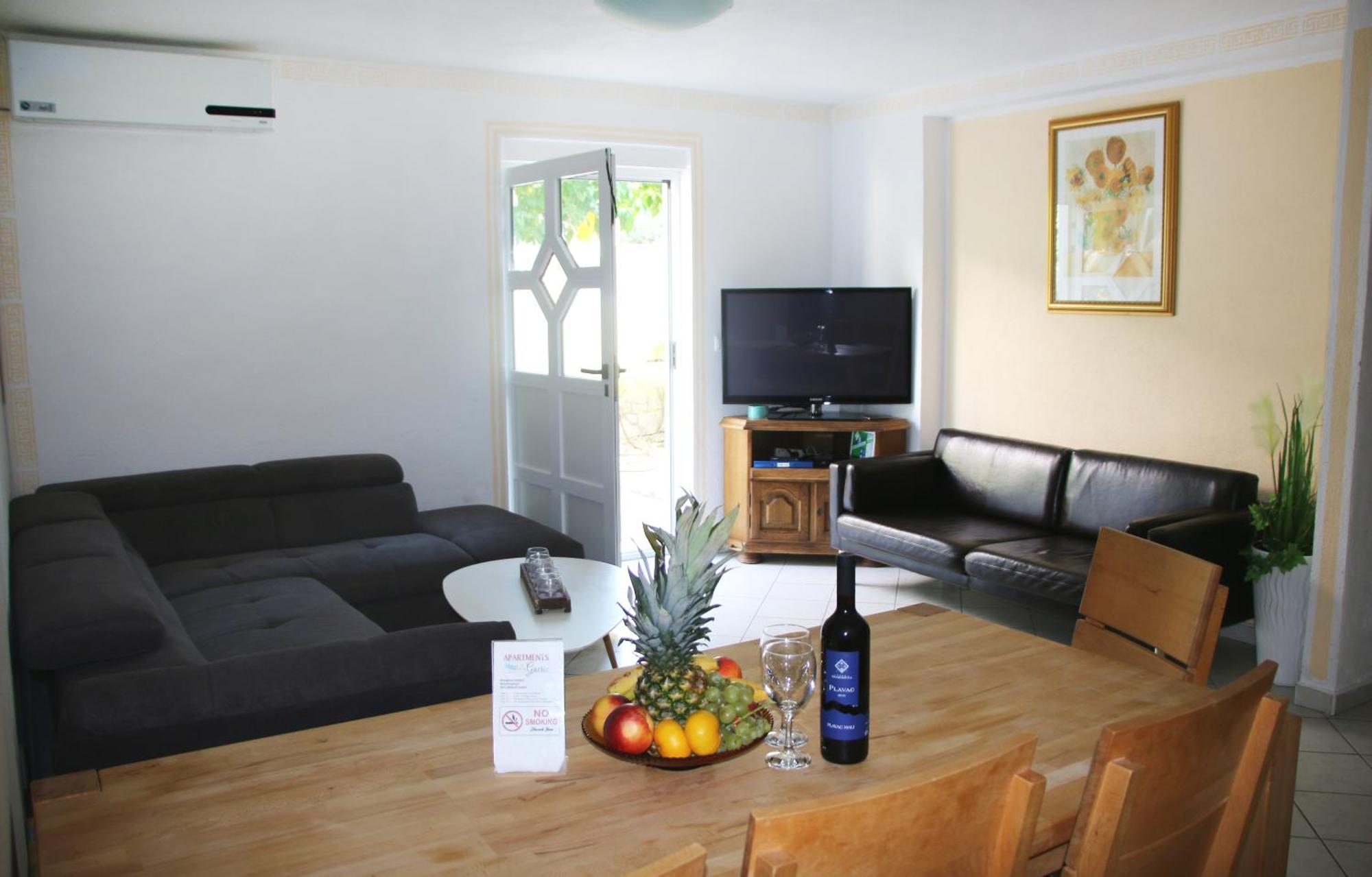 Apartments Gavric Trogir Bagian luar foto
