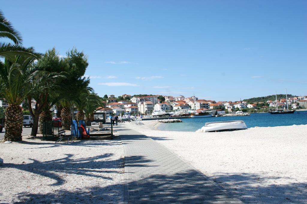 Apartments Gavric Trogir Bagian luar foto