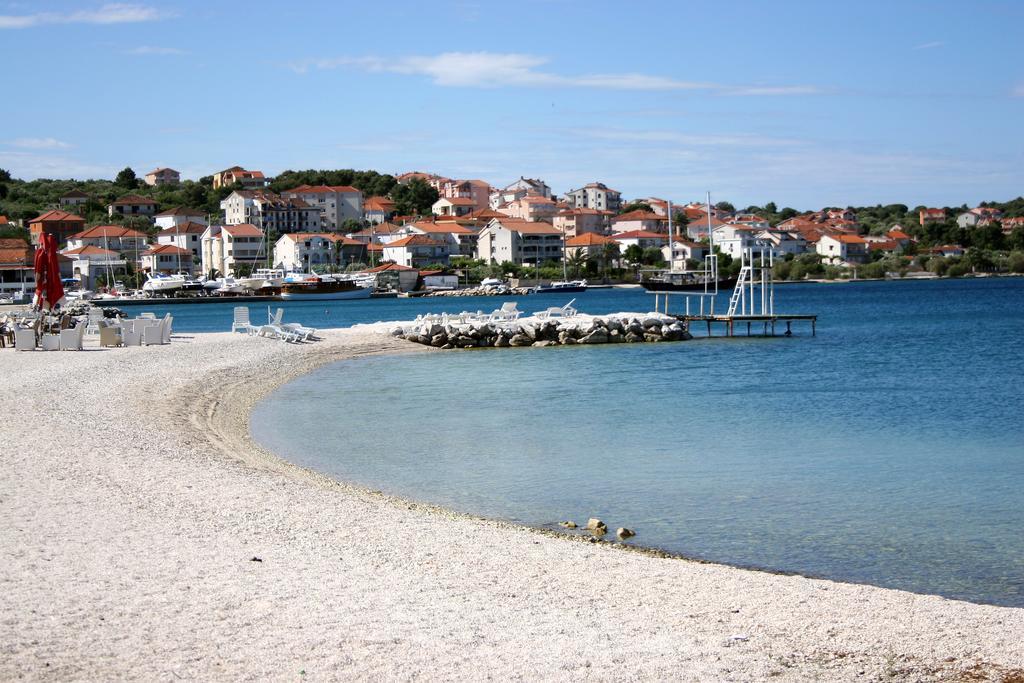 Apartments Gavric Trogir Bagian luar foto